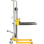 Global Industrial 988935 Manual Lift Stacker - Image 2
